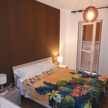 Stella Con Parcheggio Gratuito Apartman *