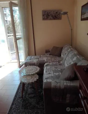 Stella Con Parcheggio Gratuito Apartman *